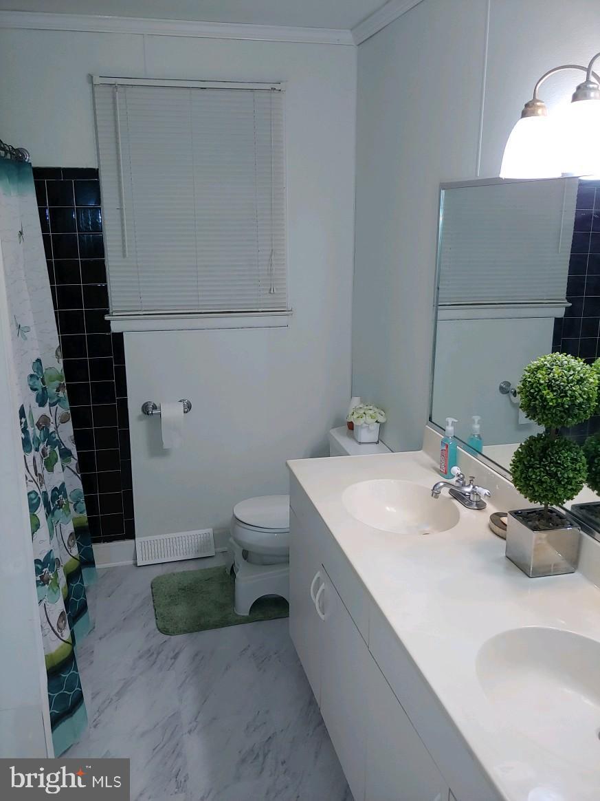 531 Howard Road Cherry Hill, NJ 08034 - Photo 26 of 28