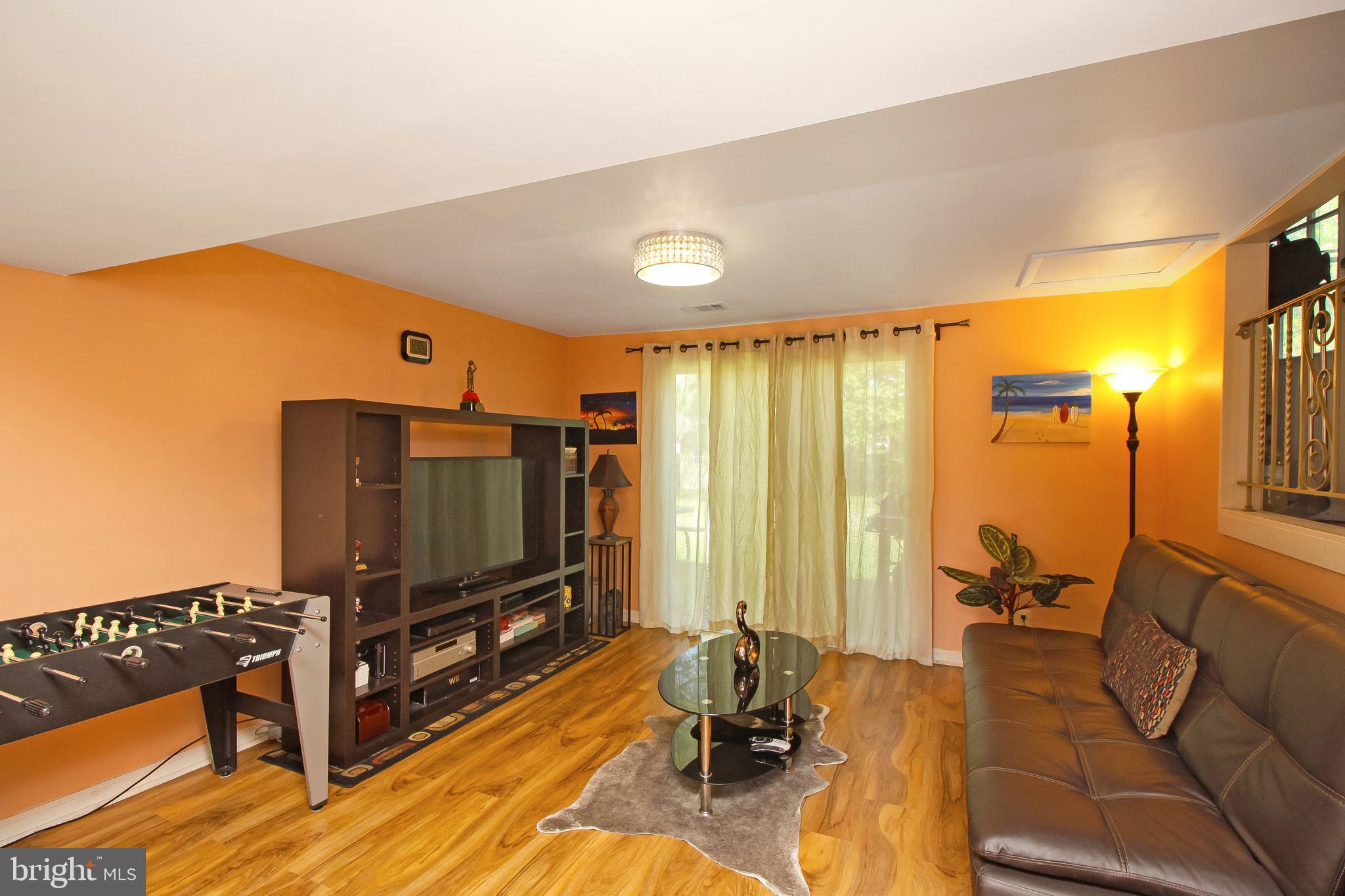 531 Howard Road Cherry Hill, NJ 08034 - Photo 6 of 28