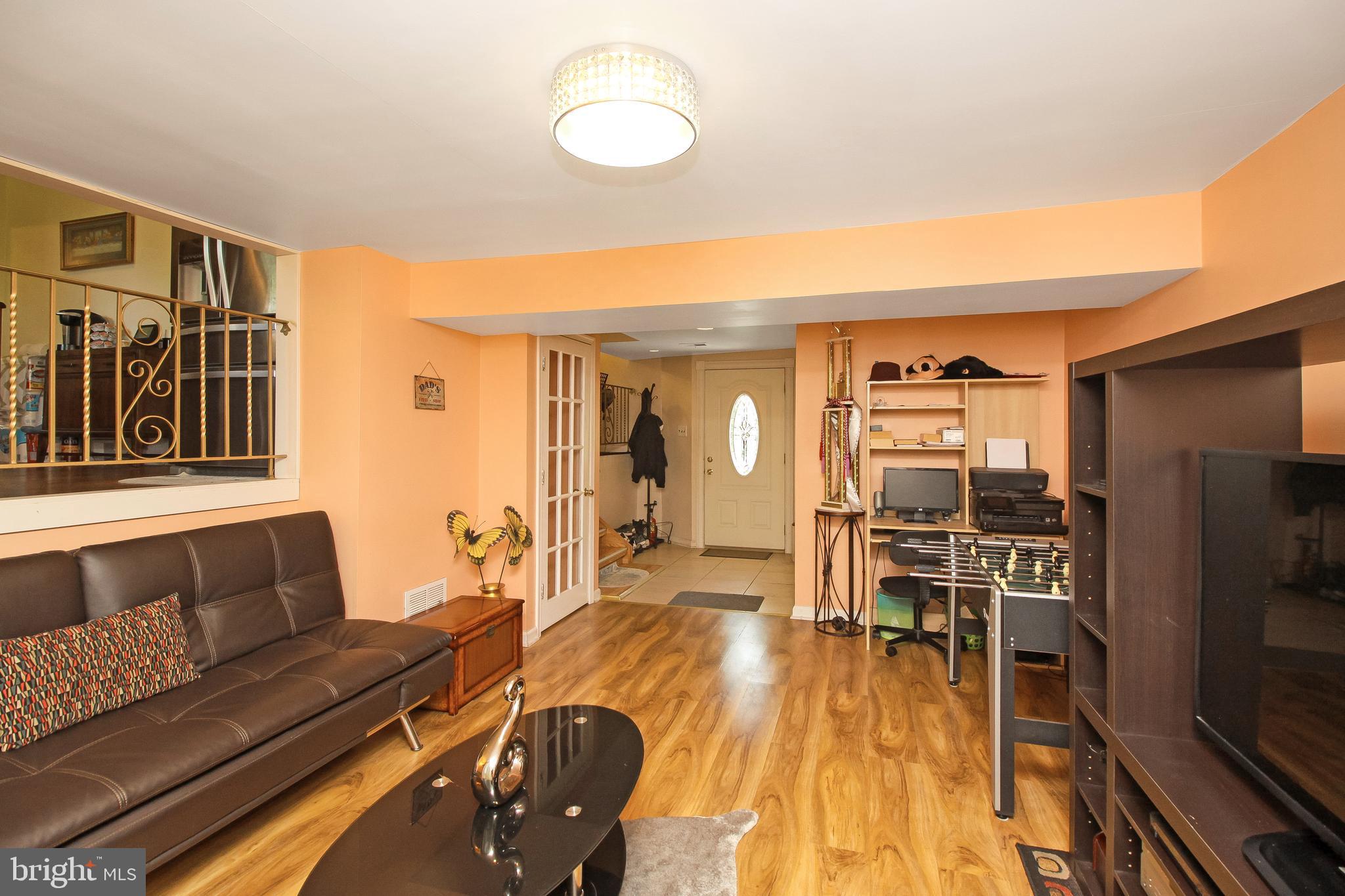 531 Howard Road Cherry Hill, NJ 08034 - Photo 7 of 28