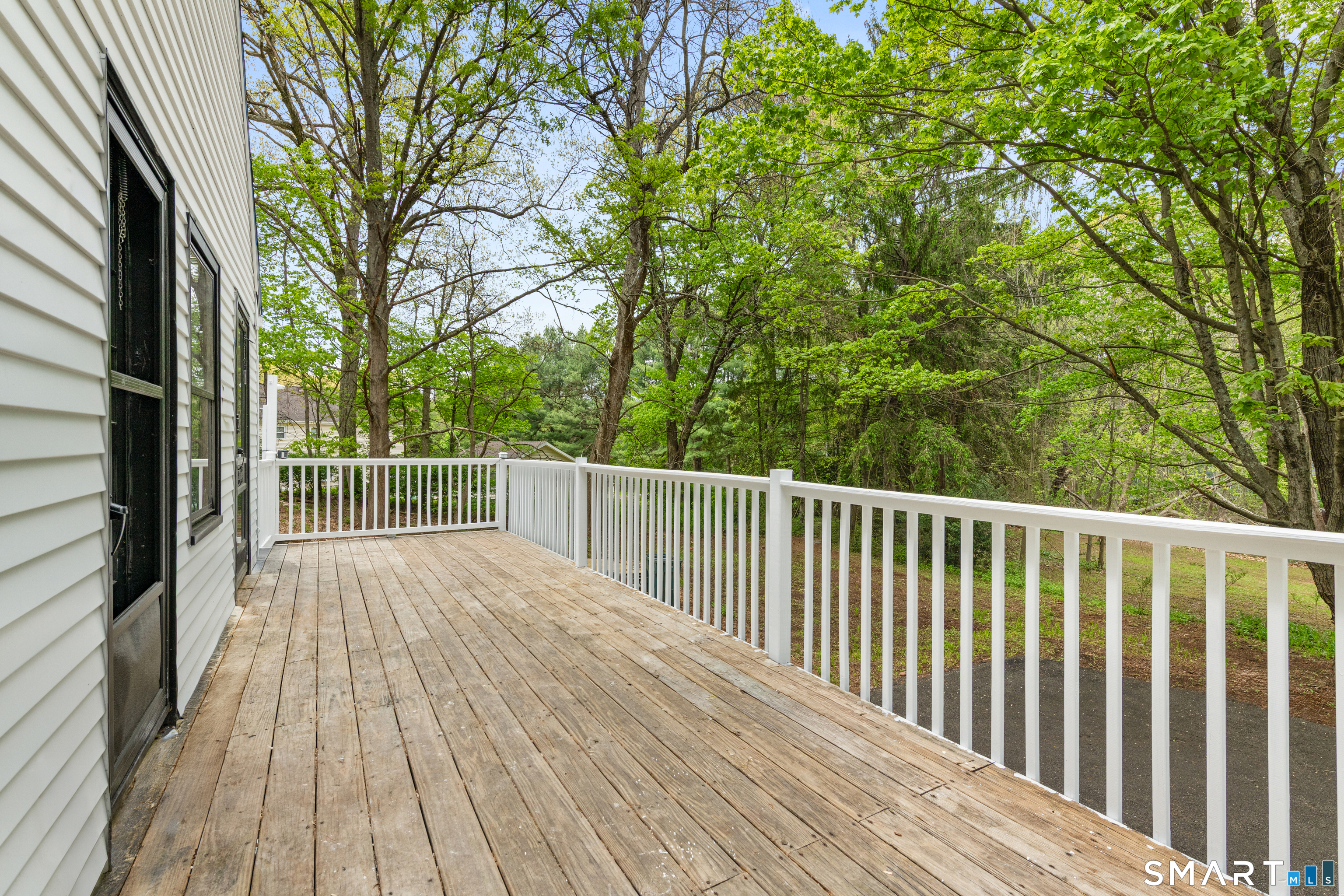 1335 Wolf Hill Road Cheshire, CT 06410 - Photo 14 of 17