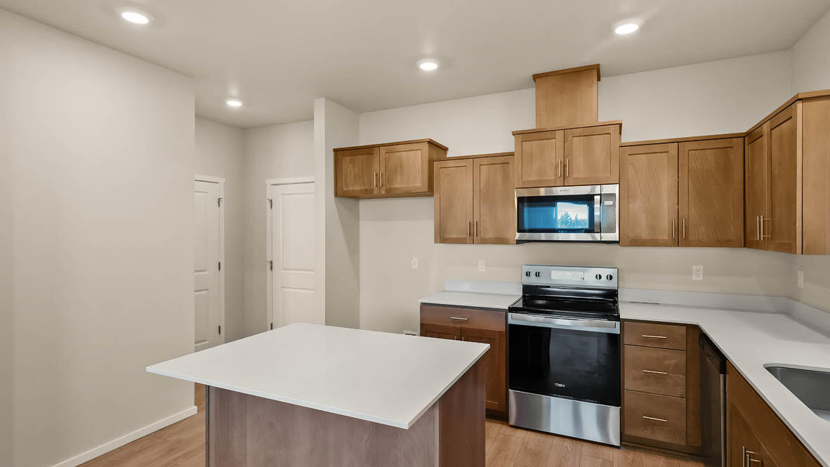 006 kitchen