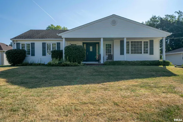 $209,900 | 5110 North Martha Street, Peoria, IL 61614