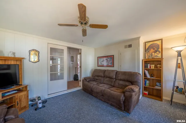 $209,900 | 5110 North Martha Street, Peoria, IL 61614