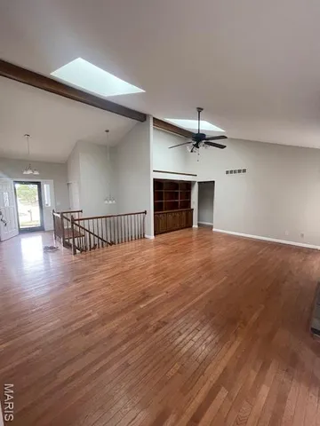 $344,900 | 327 Wildberry Lane, St. Charles, MO 63304