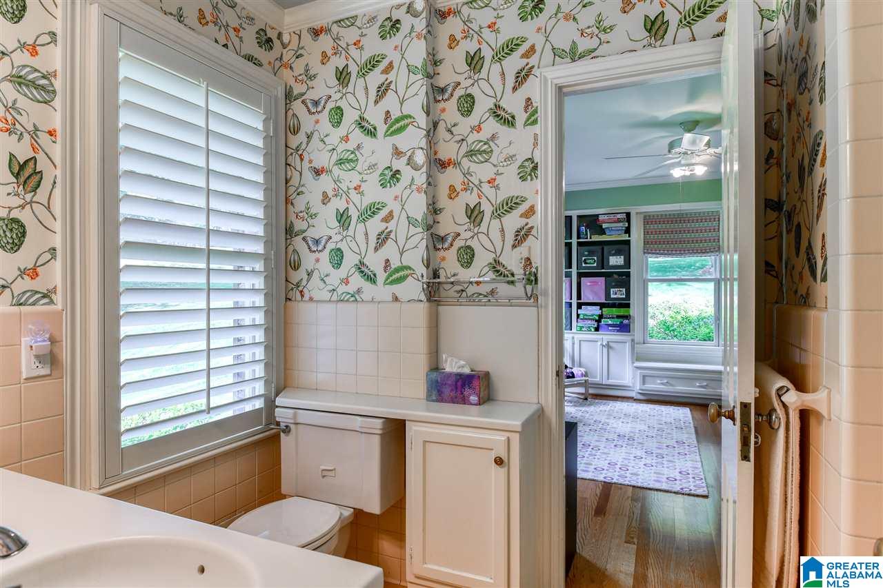 1887 Shades Crest Road Birmingham, AL 35216 - Photo 32 of 49
