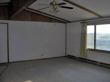 521 Country Club Road Centralia, IL 62801 - Photo 3 of 7 Gallery Image 3