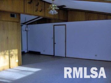 521 Country Club Road Centralia, IL 62801 - Photo 7 of 7 Gallery Image 7
