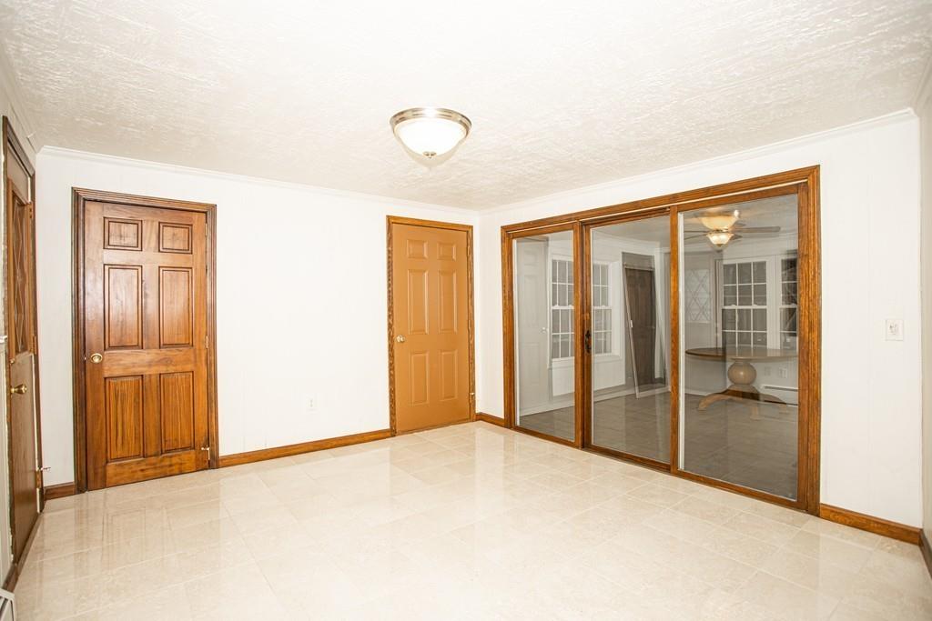 1034 Franklin Road Fitchburg, MA 01420 - Photo 7 of 39 Gallery Image 7