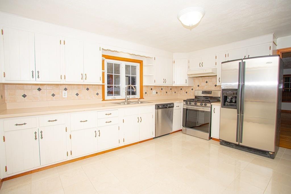 1034 Franklin Road Fitchburg, MA 01420 - Photo 9 of 39 Gallery Image 9
