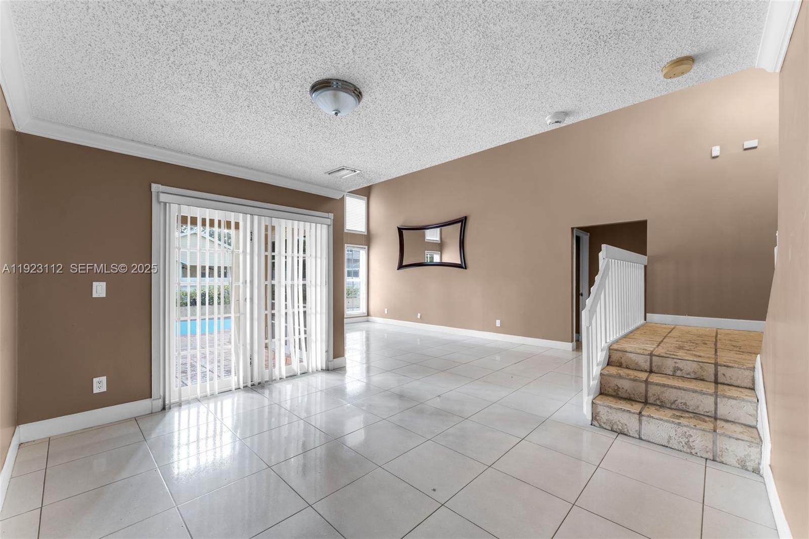 15016 Southwest 139th Avenue Miami, FL 33186 - Photo 4 of 24