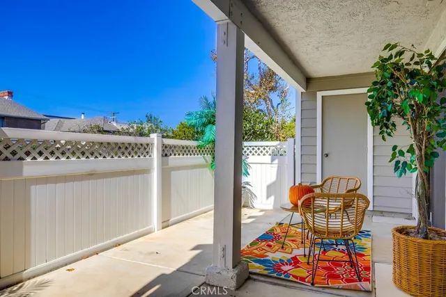 $759,000 | 4682 Warner Avenue, Unit B102, Huntington Beach, CA 92649