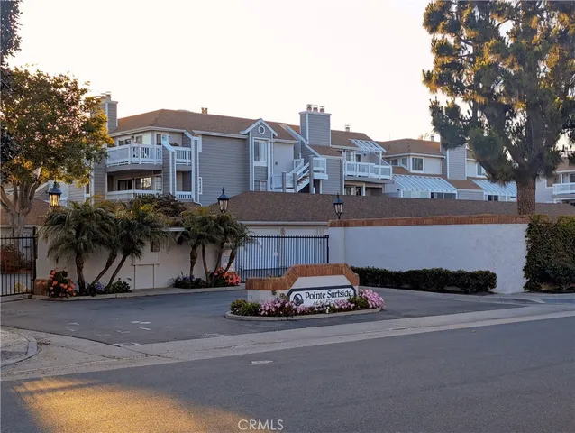 $759,000 | 4682 Warner Avenue, Unit B102, Huntington Beach, CA 92649