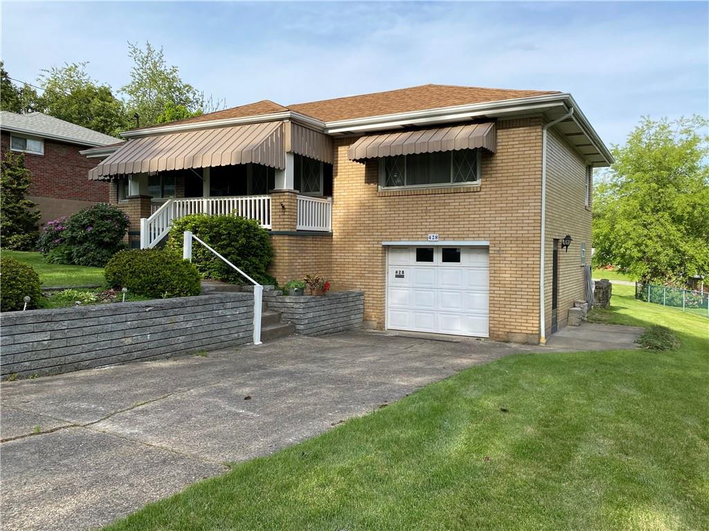428 Raspberry Drive Monroeville, PA 15146 - Photo 2 of 24 Gallery Image 2