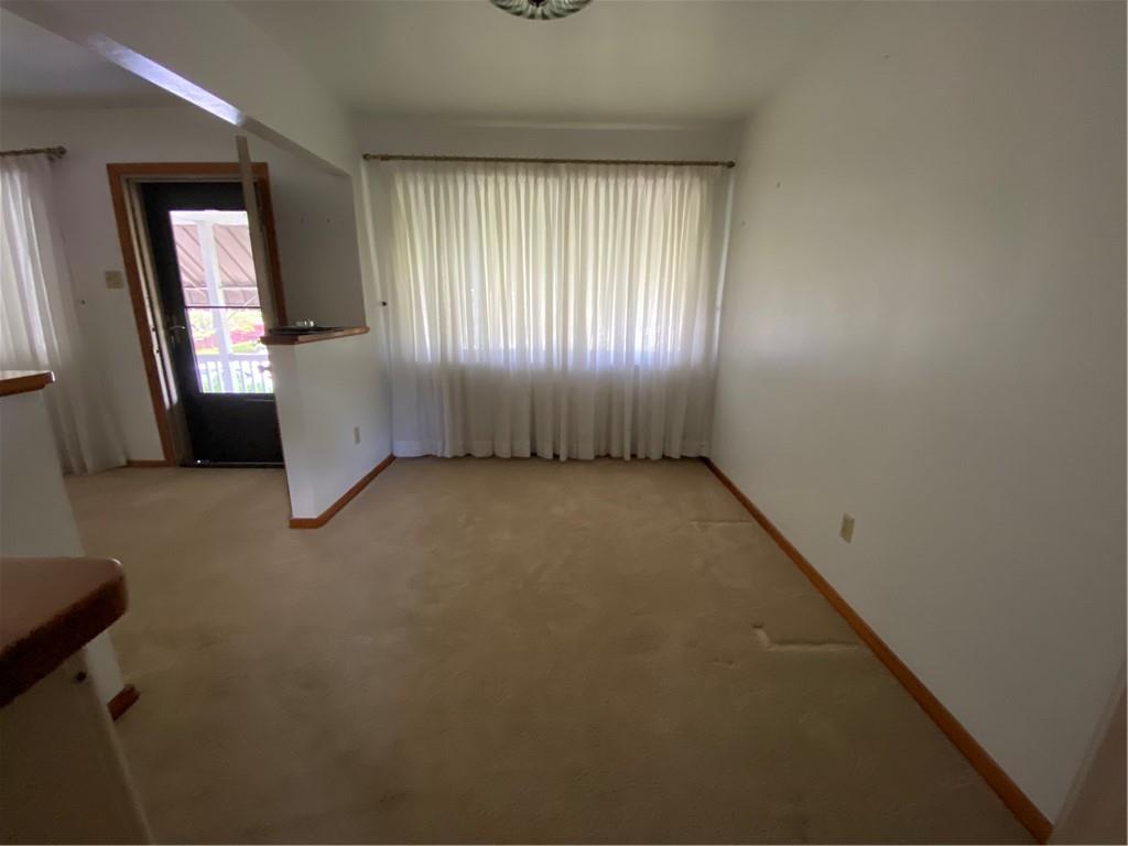 428 Raspberry Drive Monroeville, PA 15146 - Photo 5 of 24 Gallery Image 5