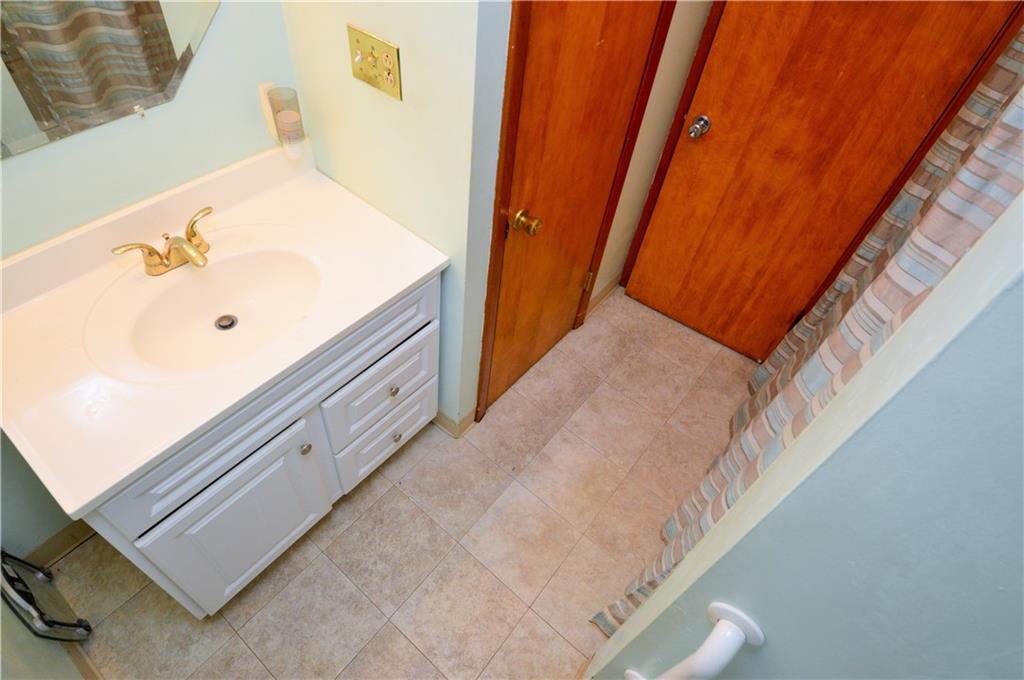 10 Highlandview Road Carnegie, PA 15106 - Photo 26 of 41 Gallery Image 26