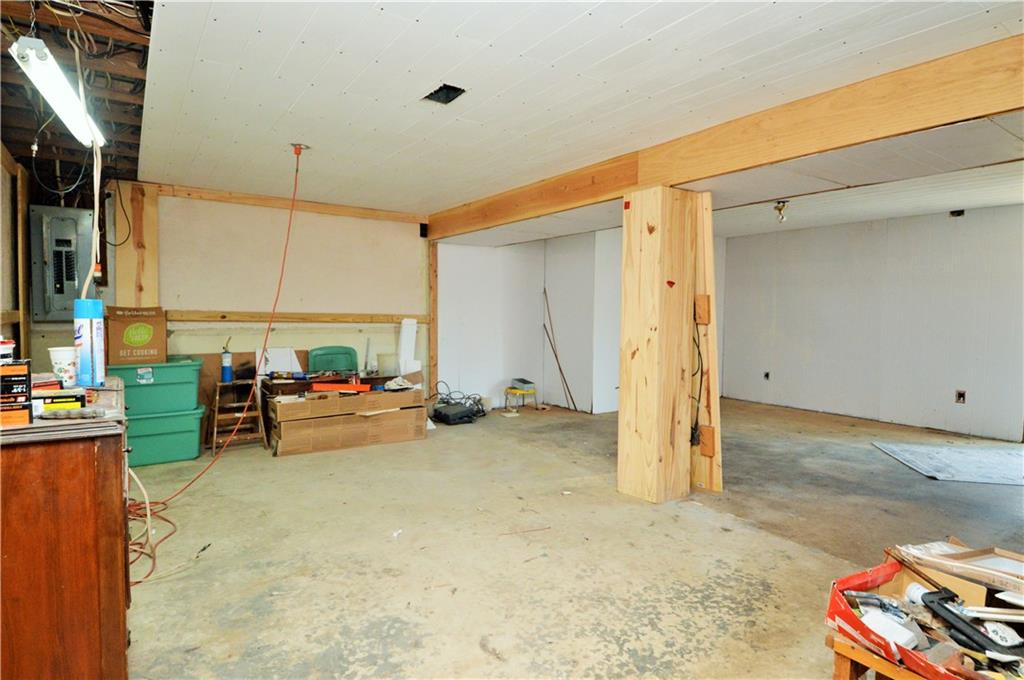 10 Highlandview Road Carnegie, PA 15106 - Photo 28 of 41 Gallery Image 28