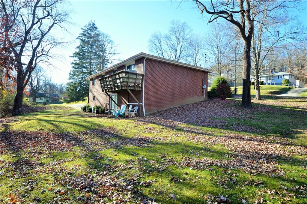 10 Highlandview Road Carnegie, PA 15106 - Photo 3 of 41 Gallery Image 3