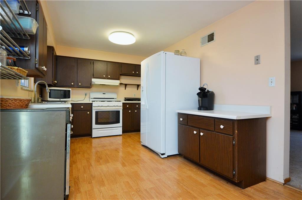 10 Highlandview Road Carnegie, PA 15106 - Photo 9 of 41 Gallery Image 9
