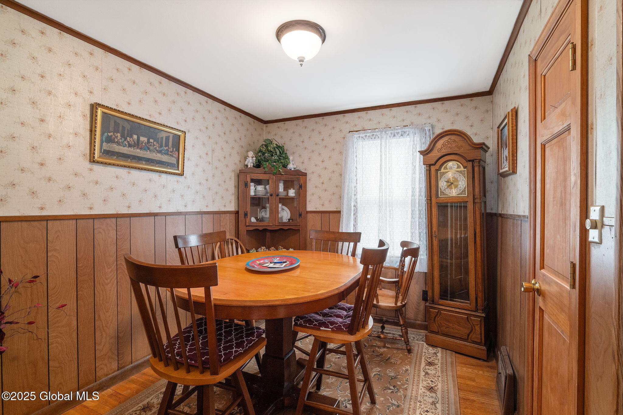355 Clayton Road Schenectady, NY 12304 - Photo 11 of 35 11-355ClaytonRd_11