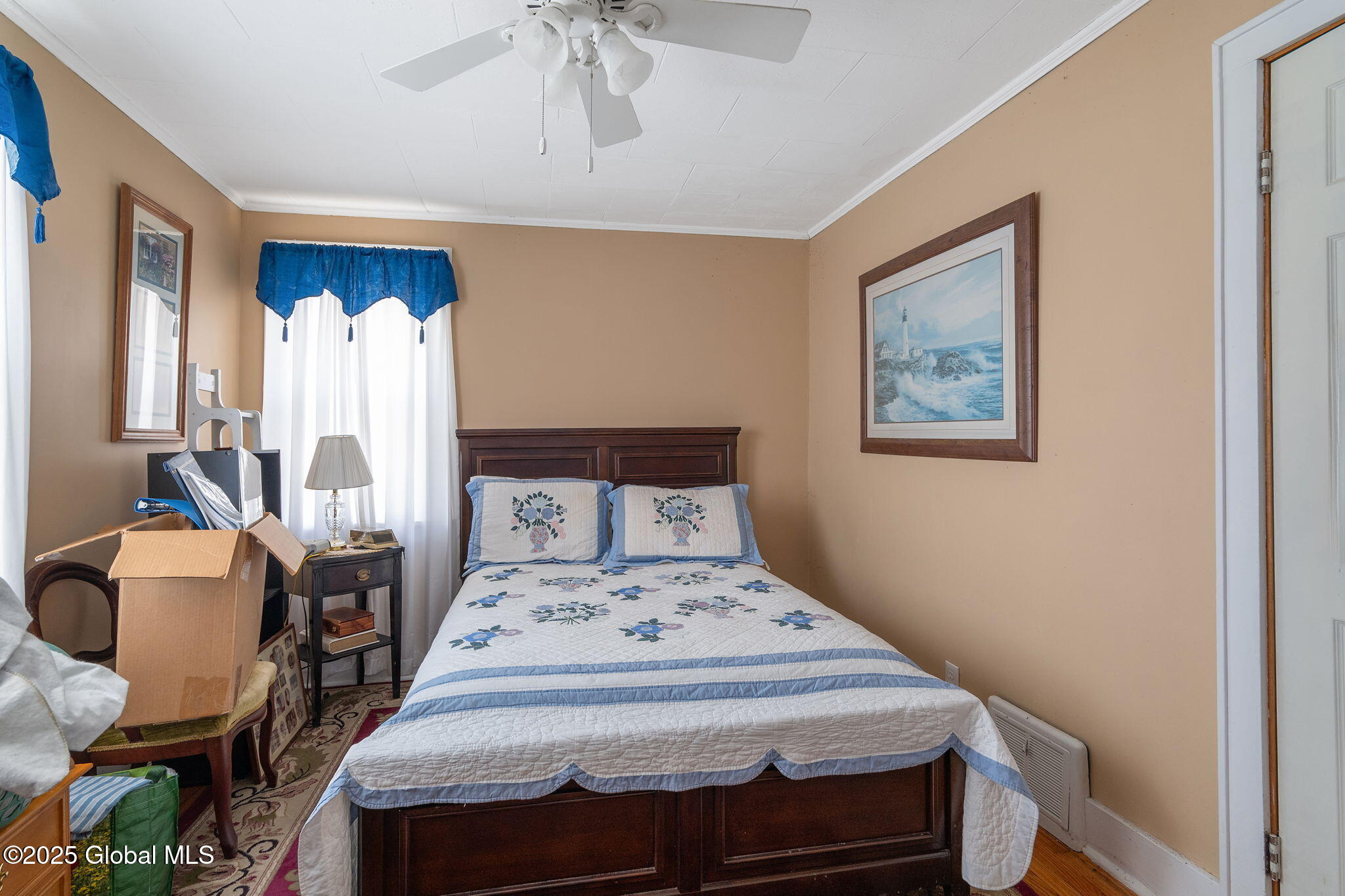 355 Clayton Road Schenectady, NY 12304 - Photo 16 of 35 16-355ClaytonRd_16