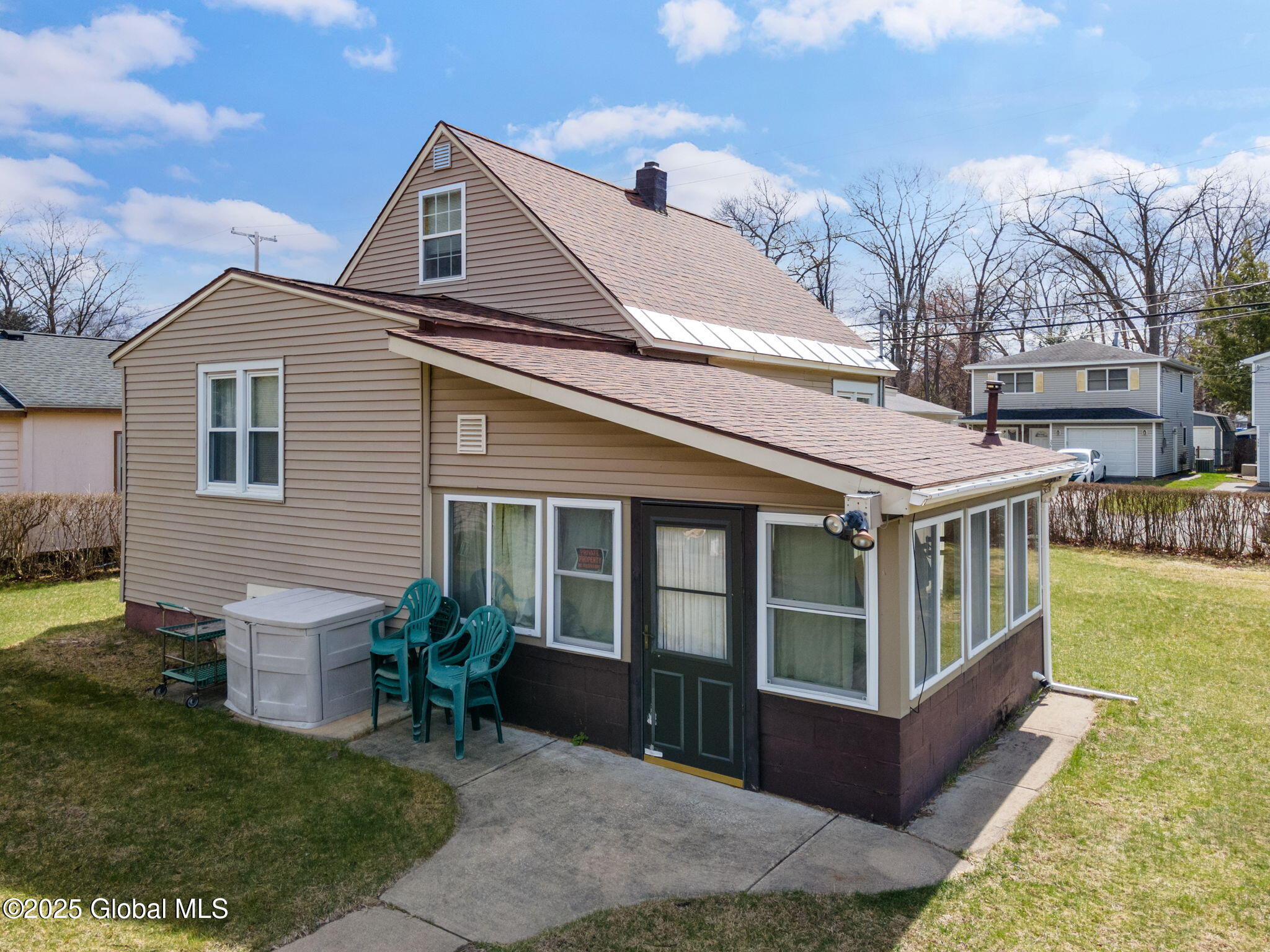 355 Clayton Road Schenectady, NY 12304 - Photo 27 of 35 27-355ClaytonRd_27