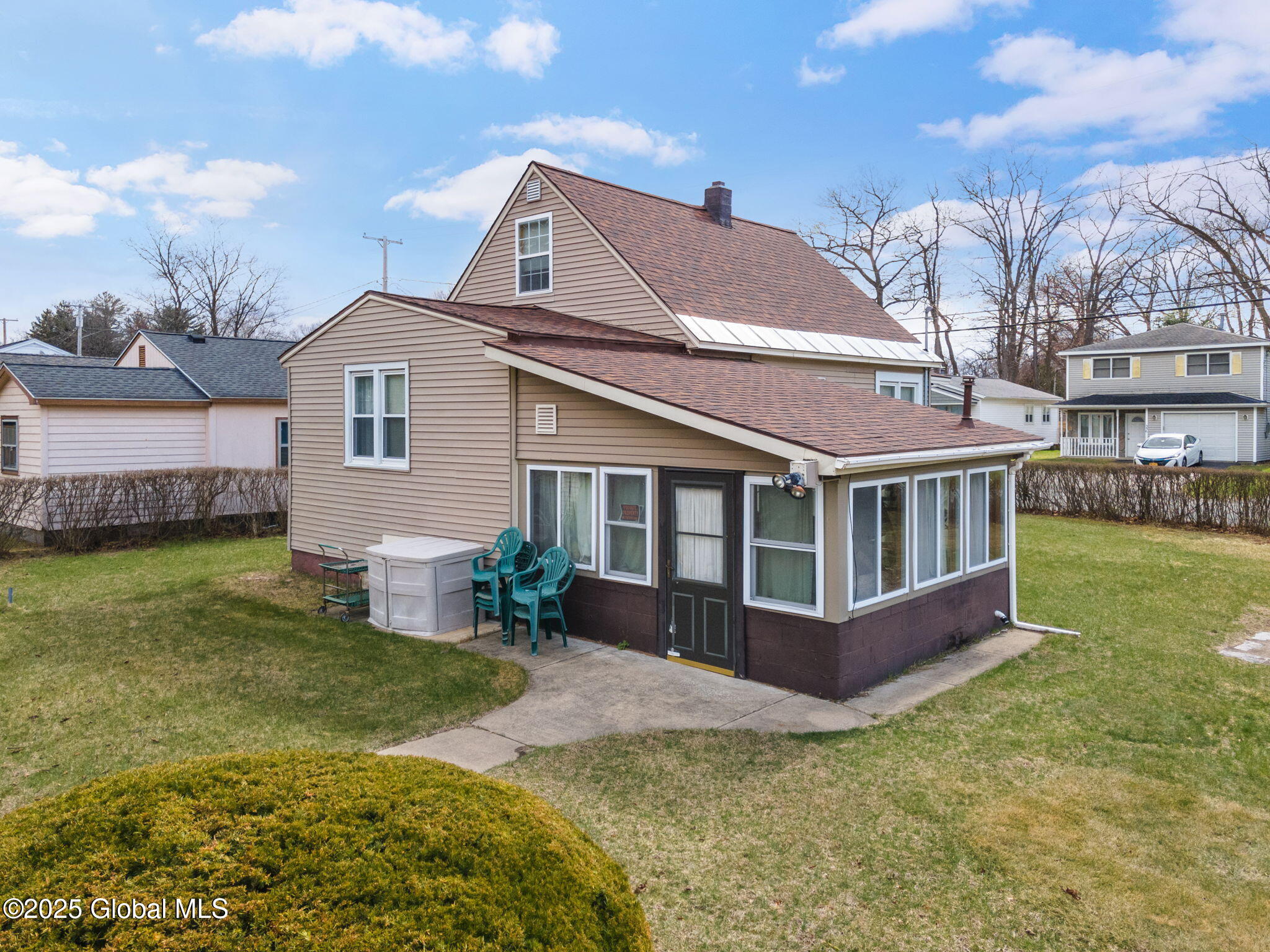 355 Clayton Road Schenectady, NY 12304 - Photo 28 of 35 28-355ClaytonRd_28