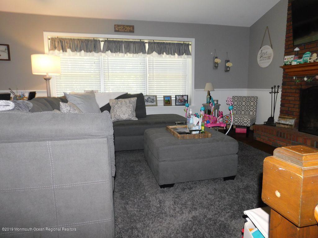 15 Yaeger Road Freehold, NJ 07728 - Photo 1 of 48 15y15