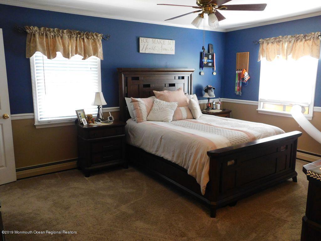 15 Yaeger Road Freehold, NJ 07728 - Photo 16 of 48 15y35