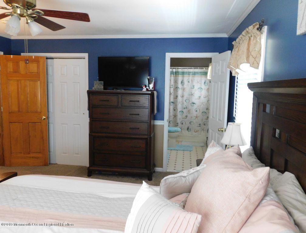 15 Yaeger Road Freehold, NJ 07728 - Photo 18 of 48 15y38