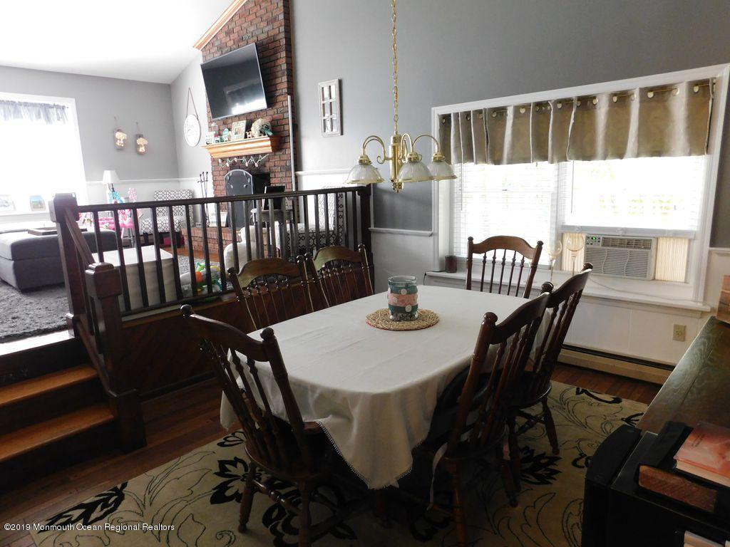 15 Yaeger Road Freehold, NJ 07728 - Photo 3 of 48 15y19