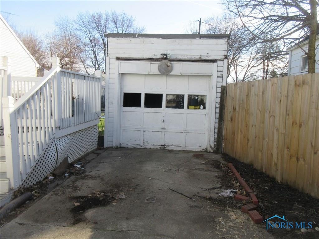 5832 Georgedale Road Toledo, OH 43613 - Photo 18 of 19 Gallery Image 18
