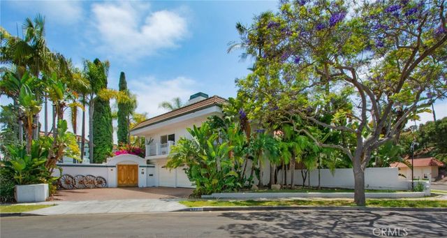$12,200,000 | 507 Morning Star Lane, Newport Beach, CA 92660