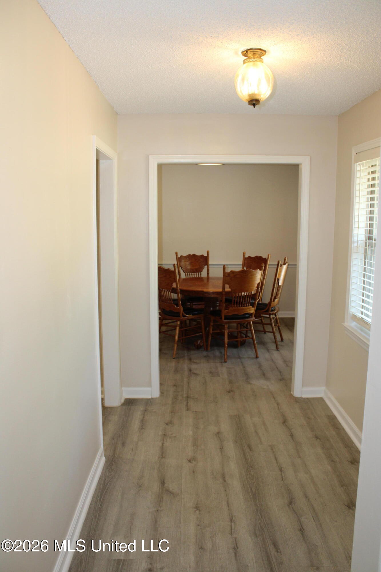 5565 Ridgetop Drive Horn Lake, MS 38637 - Photo 5 of 47 IMG_5089