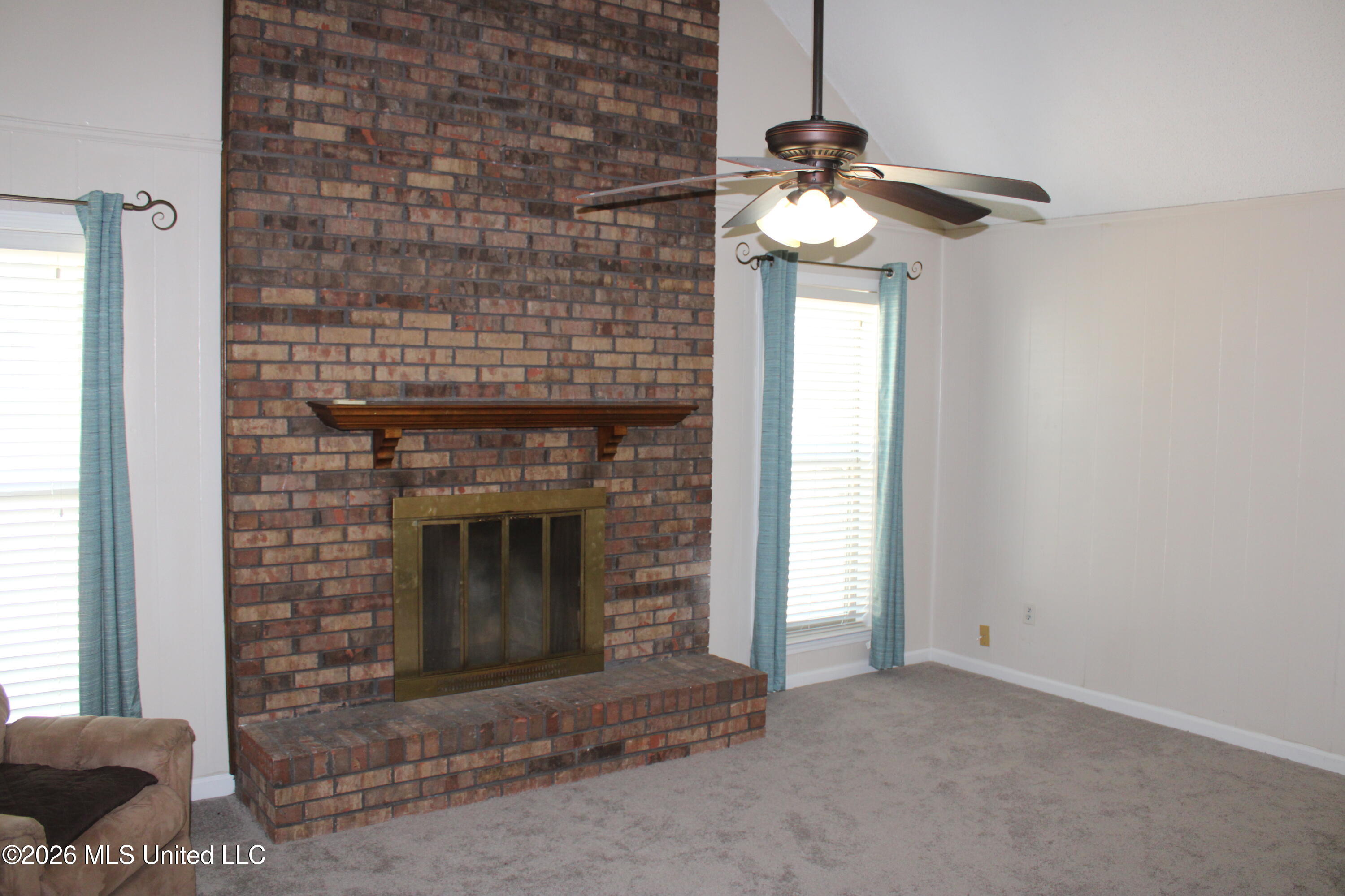 5565 Ridgetop Drive Horn Lake, MS 38637 - Photo 7 of 47 IMG_5073