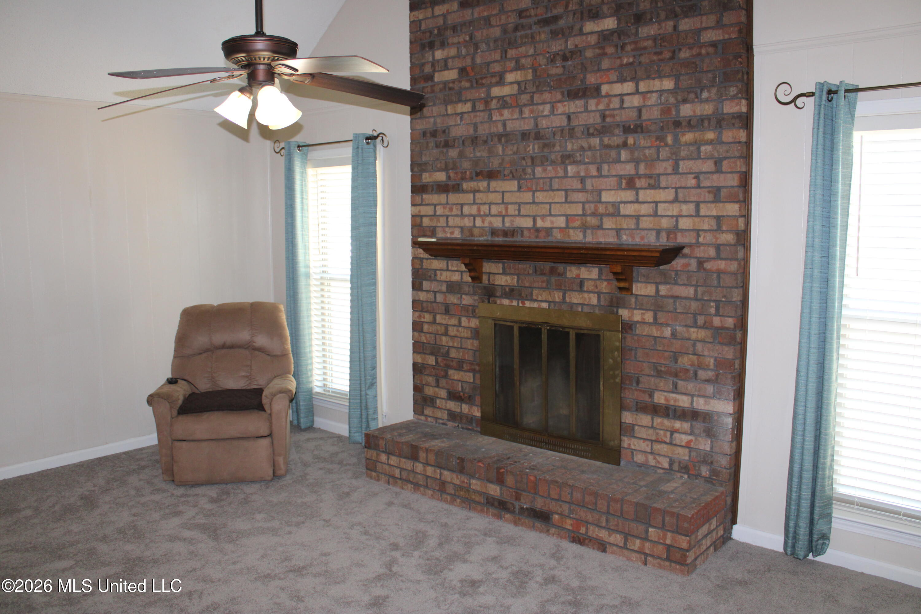 5565 Ridgetop Drive Horn Lake, MS 38637 - Photo 9 of 47 IMG_5074