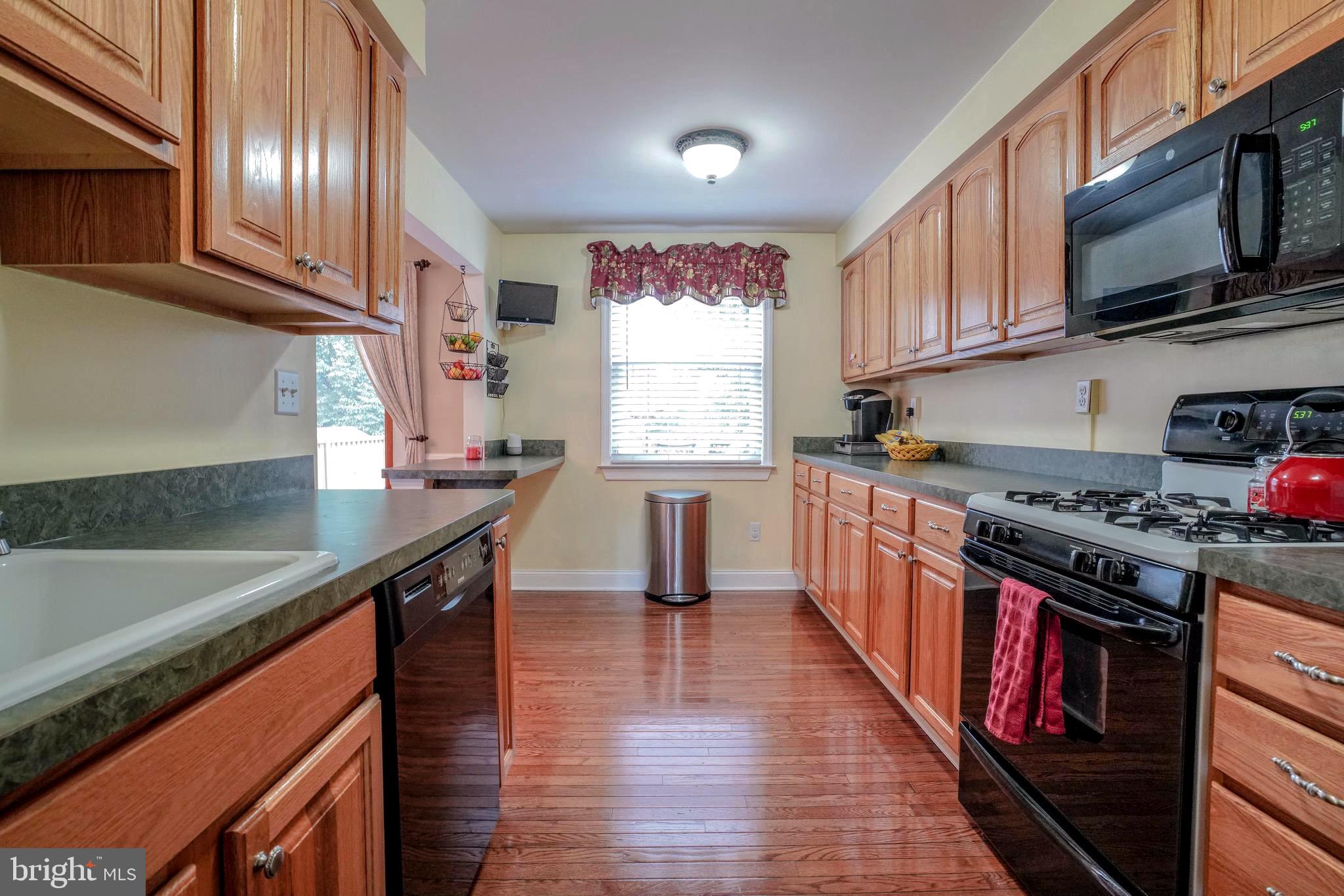 184 Hickory Hill Road Philadelphia, PA 19154 - Photo 14 of 43