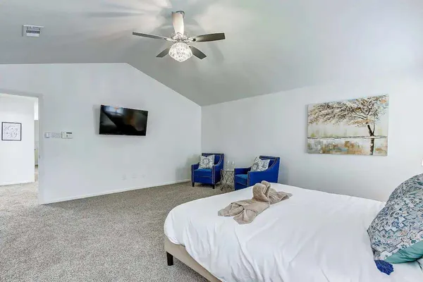 $629,000 | 14 Dovetail Place, The Woodlands, TX 77381