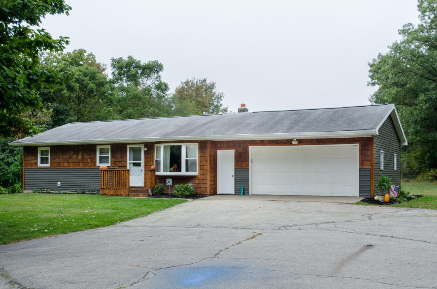 1244 Huntly Road Niles, MI 49120 - Photo 2 of 26 1244 Huntly Rd Niles MI 49120-large-030-