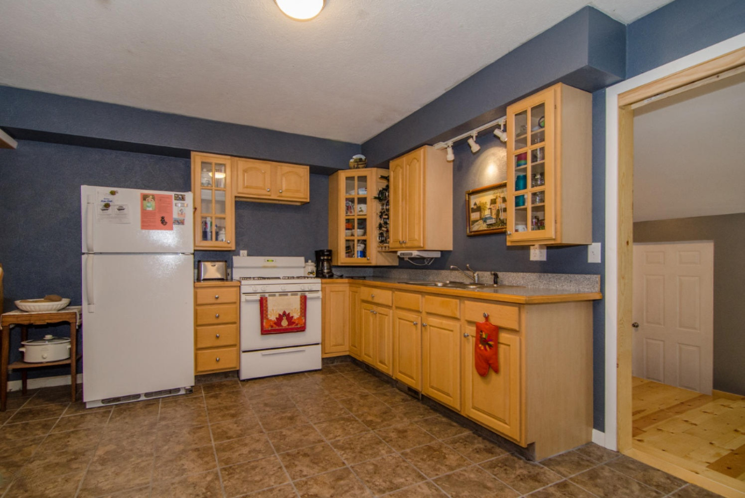 1244 Huntly Road Niles, MI 49120 - Photo 3 of 26 1244 Huntly Rd Niles MI 49120-large-006-