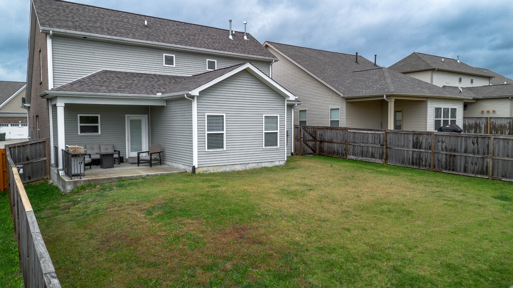1319 Coates Lane Gallatin, TN 37066 - Photo 4 of 32 a view of a house with a yard and porch