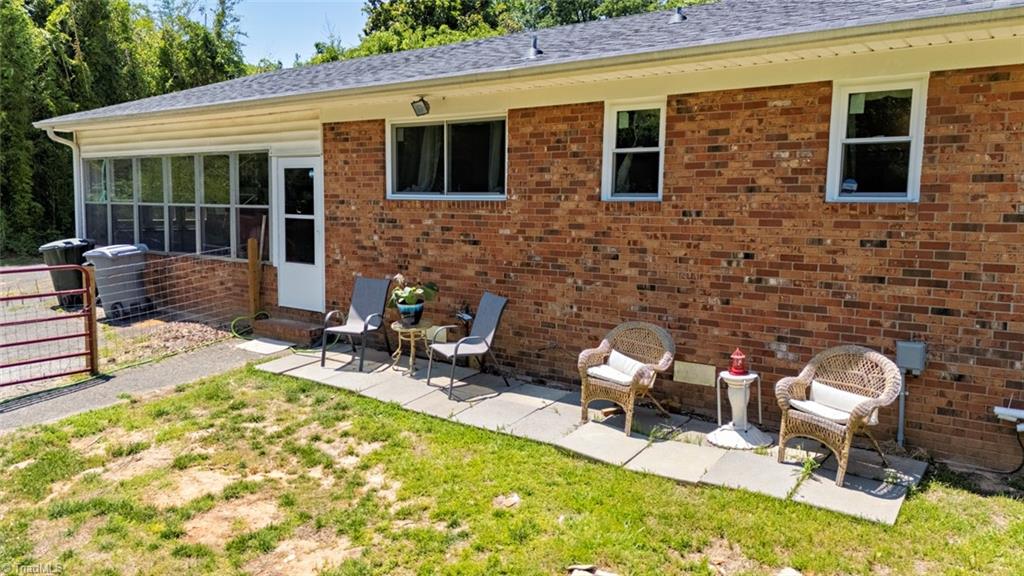 406 Old Liberty Road Asheboro, NC 27203 - Photo 30 of 41