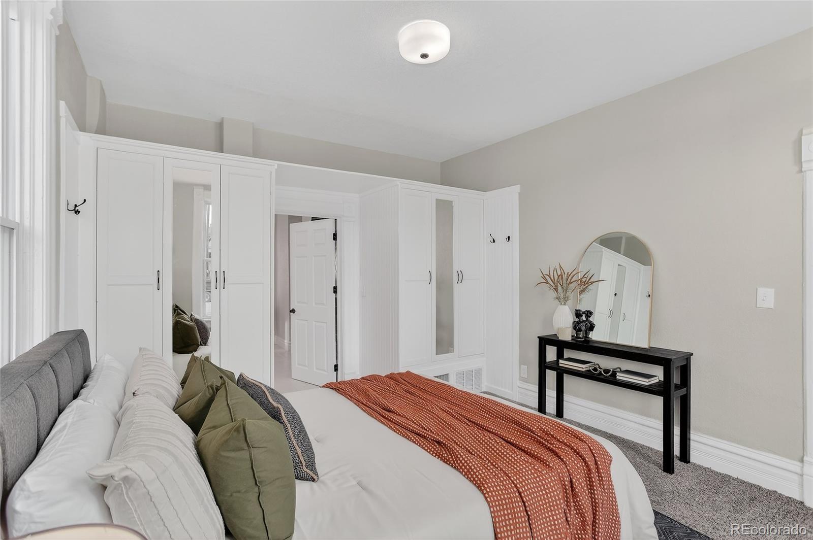 2346 Gilpin Street Denver, CO 80205 - Photo 19 of 41