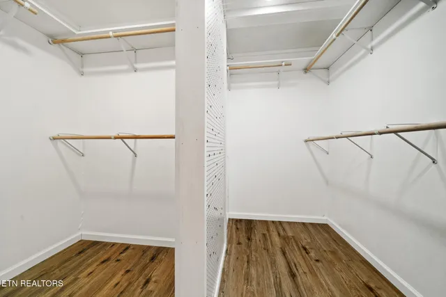 $729,000 | 949 Highway 25E, White Pine, TN 37890