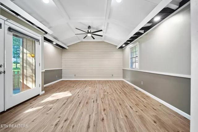 $729,000 | 949 Highway 25E, White Pine, TN 37890