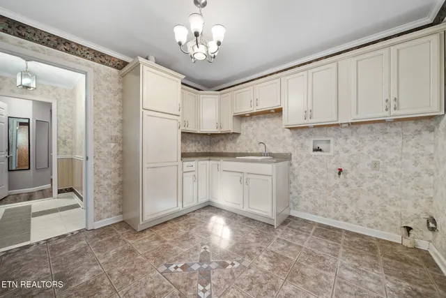 $729,000 | 949 Highway 25E, White Pine, TN 37890