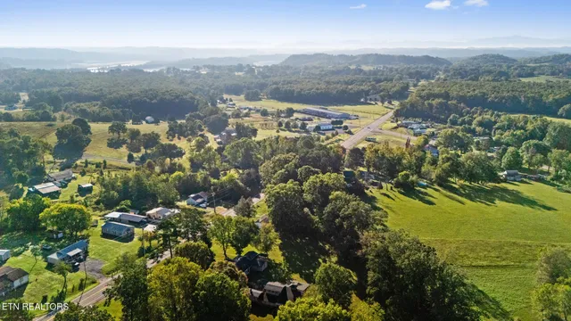 $729,000 | 949 Highway 25E, White Pine, TN 37890