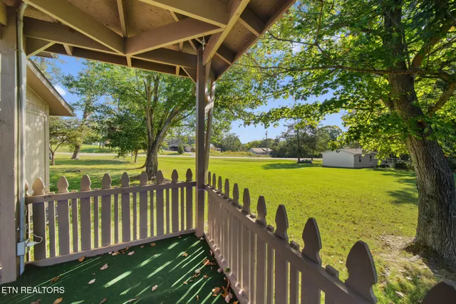 $729,000 | 949 Highway 25E, White Pine, TN 37890