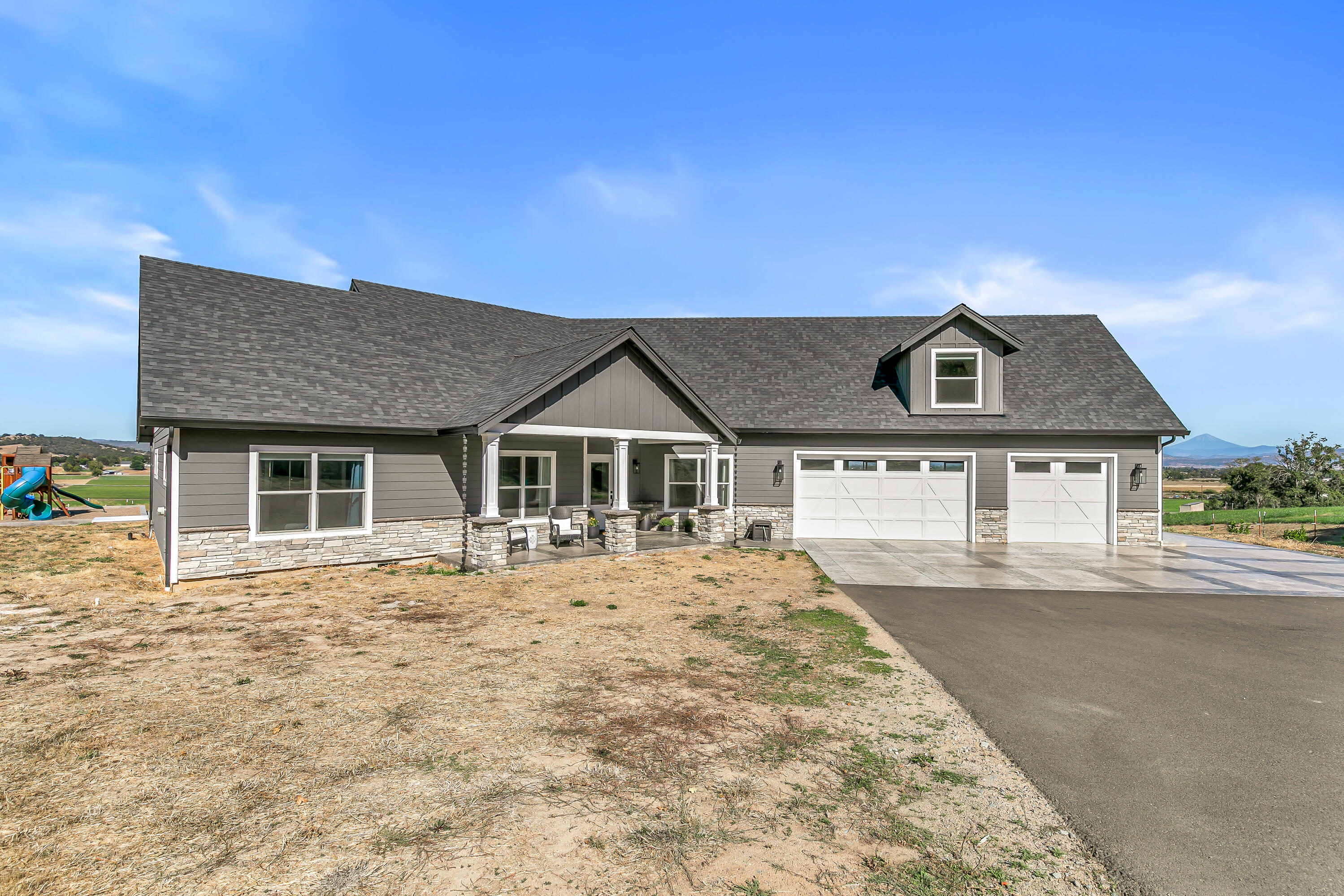 4228 Old Stage Road Central Point, OR 97502 - Photo 2 of 46 1 - Copy
