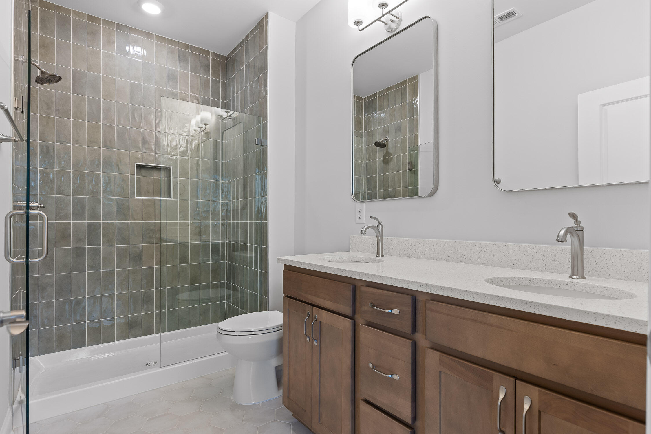 747 Bespoke Way, Unit 16 Chattanooga, TN 37403 - Photo 7 of 14 663 Bespoke-26