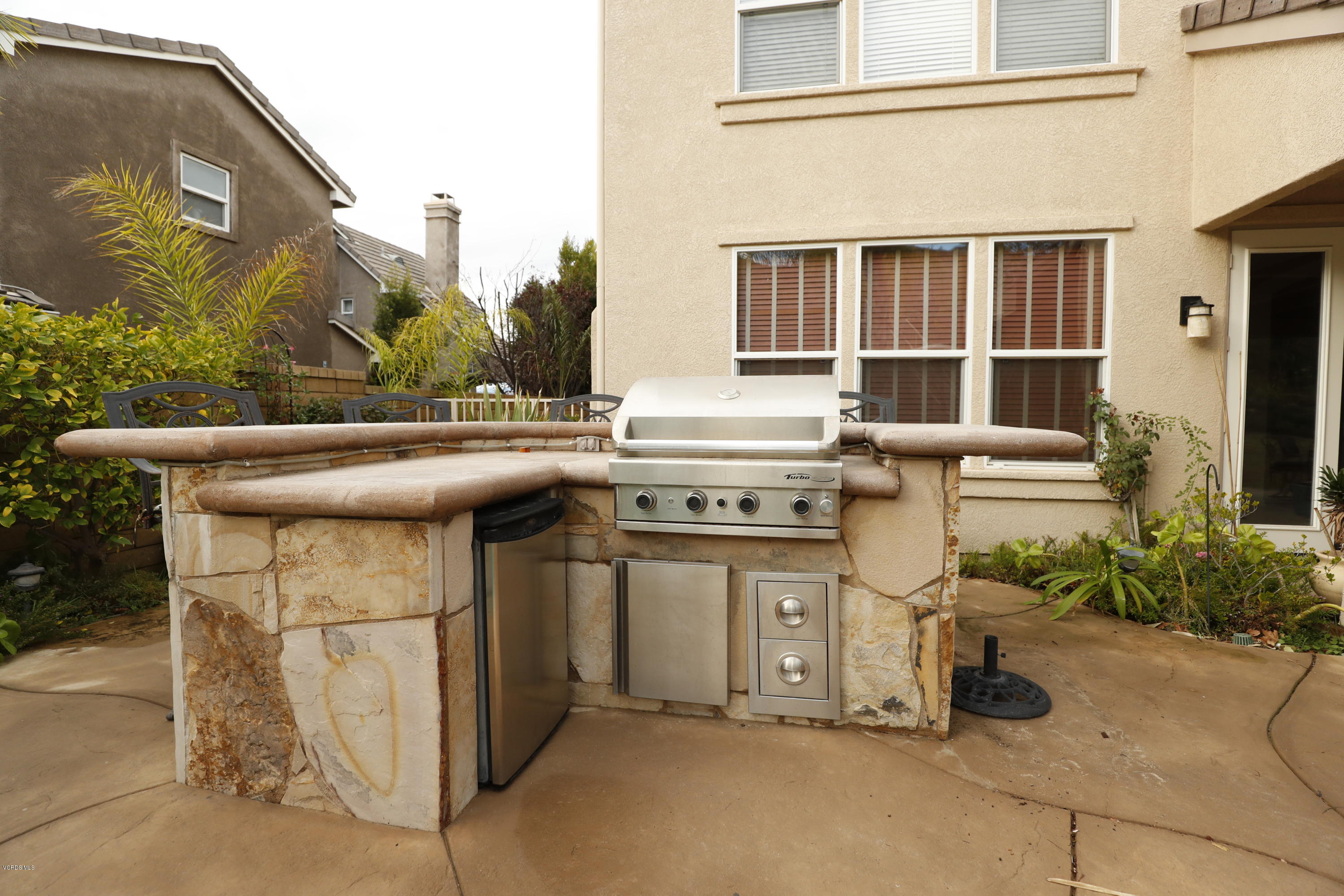 2576 Rudolph Drive Simi Valley, CA 93065 - Photo 45 of 48 Backyard 6